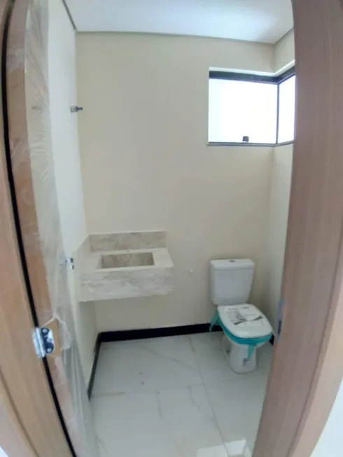 Foto 1 de Casa com 3 Quartos à venda, 250m² em Lúcio de Abreu, Contagem