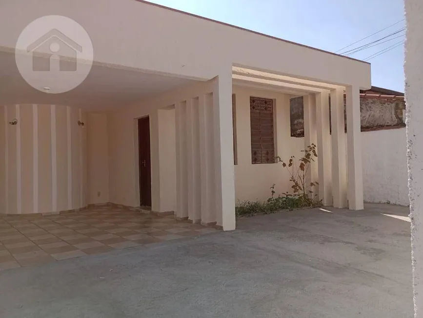 Foto 1 de Casa com 3 Quartos à venda, 193m² em Vila Resende, Caçapava