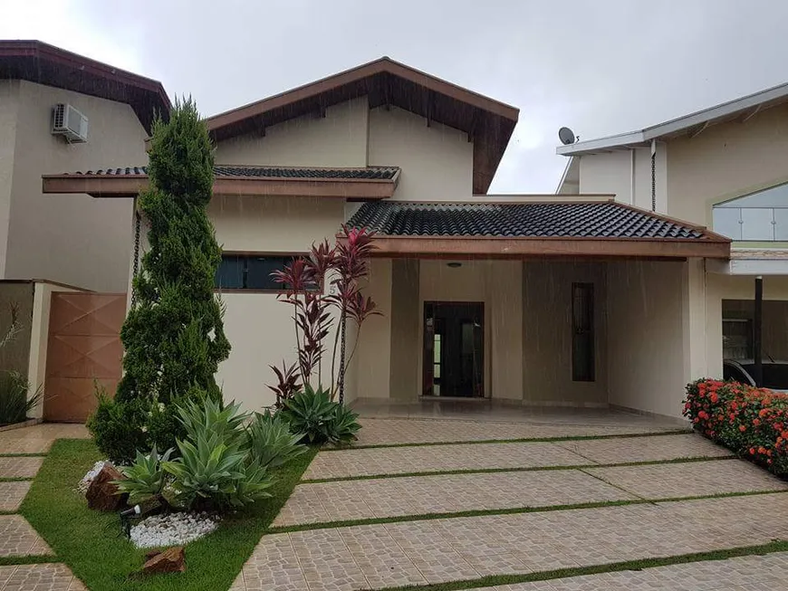 Foto 1 de Casa de Condomínio com 3 Quartos à venda, 200m² em Independencia, Taubaté