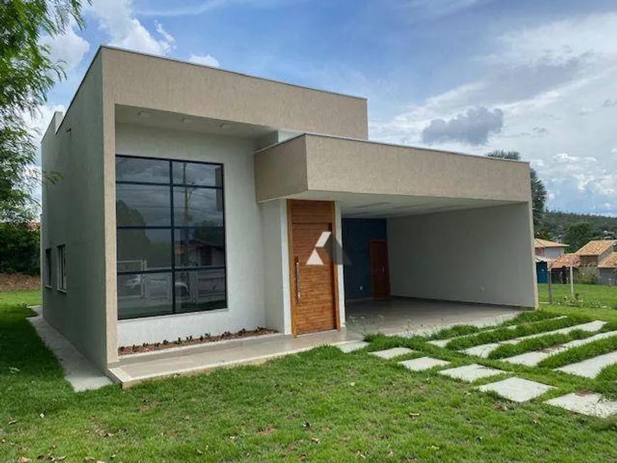 Foto 1 de Casa de Condomínio com 3 Quartos à venda, 231m² em Almeida, Jaboticatubas