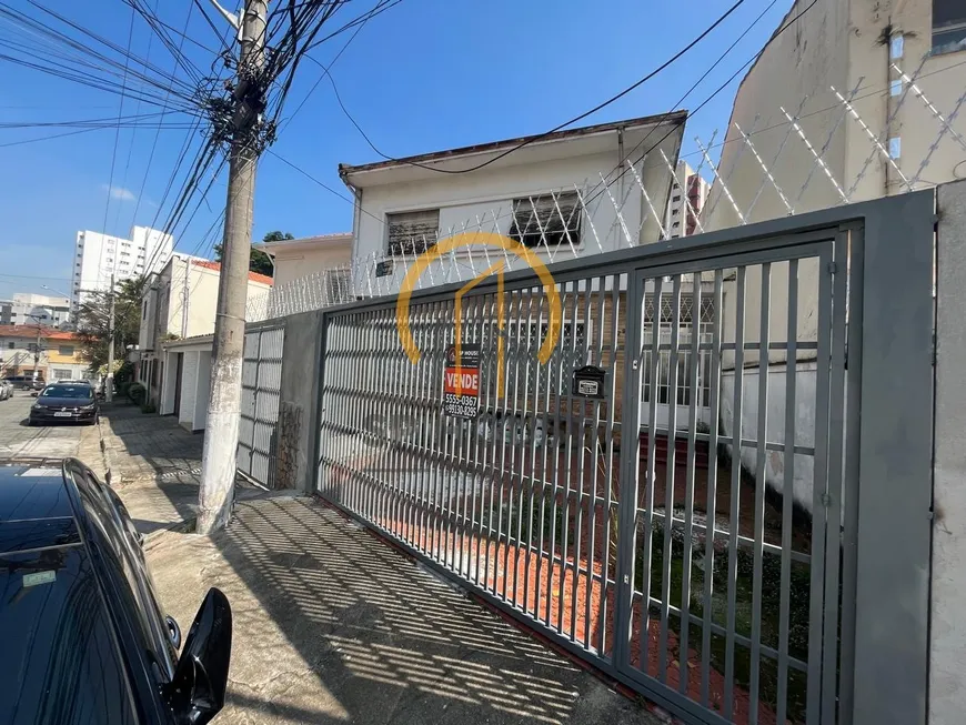 Foto 1 de Sobrado com 3 Quartos à venda, 250m² em Mirandópolis, São Paulo