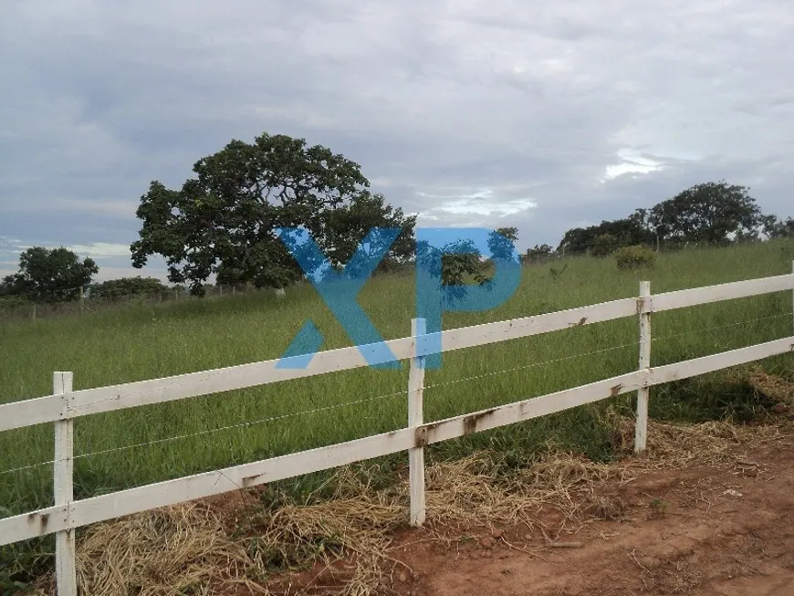 Foto 1 de Fazenda/Sítio à venda, 4500m² em Ferrador, Divinópolis