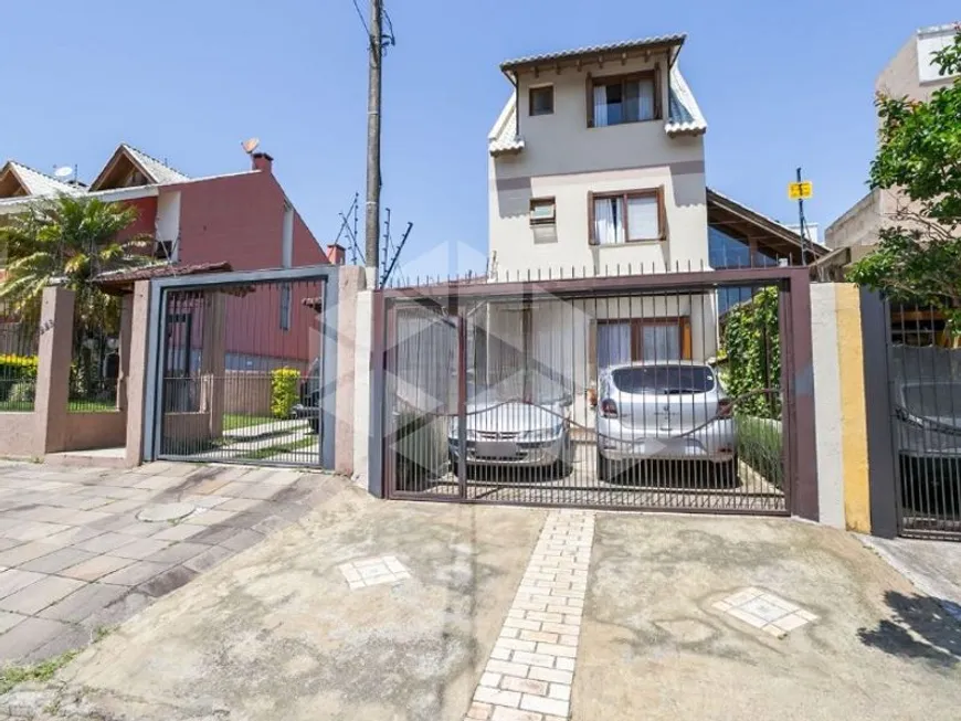 Foto 1 de Casa com 3 Quartos para alugar, 182m² em Ipanema, Porto Alegre