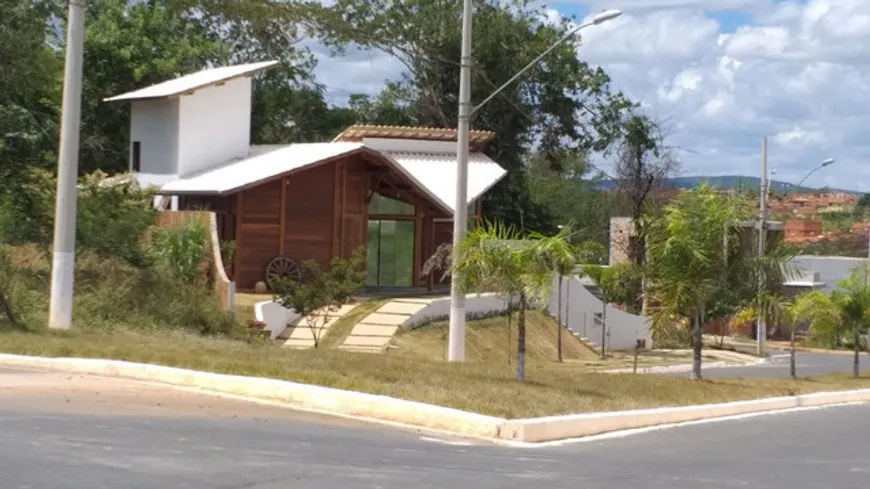 Foto 1 de Lote/Terreno à venda, 360m² em Planalto, Montes Claros