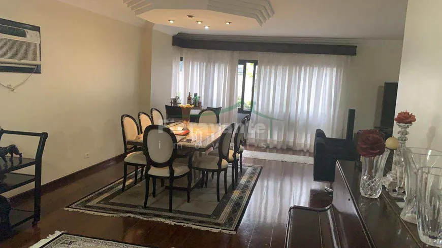 Foto 1 de Apartamento com 3 Quartos à venda, 207m² em Boqueirão, Santos