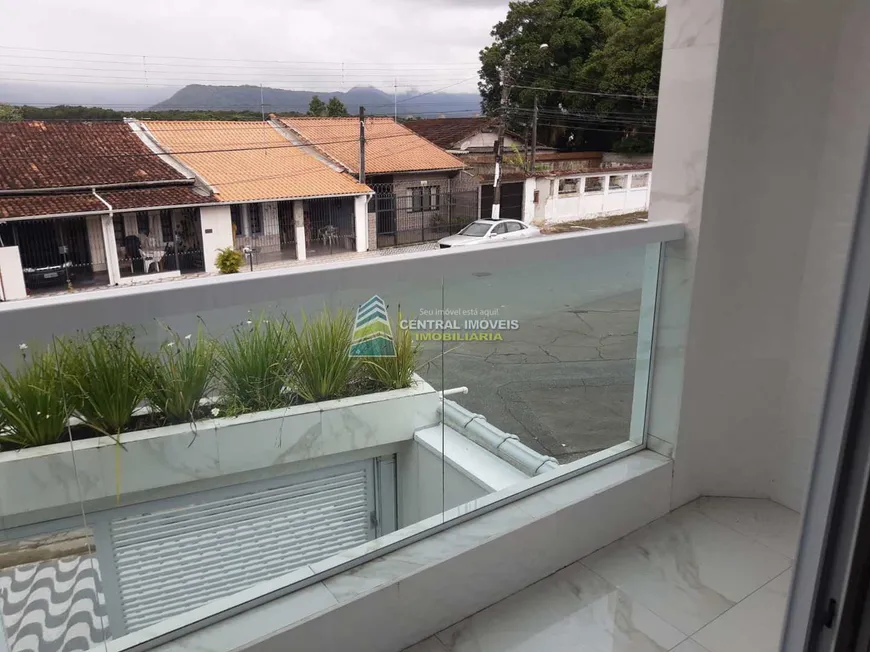 Foto 1 de Sobrado com 2 Quartos à venda, 77m² em Vila Caicara, Praia Grande