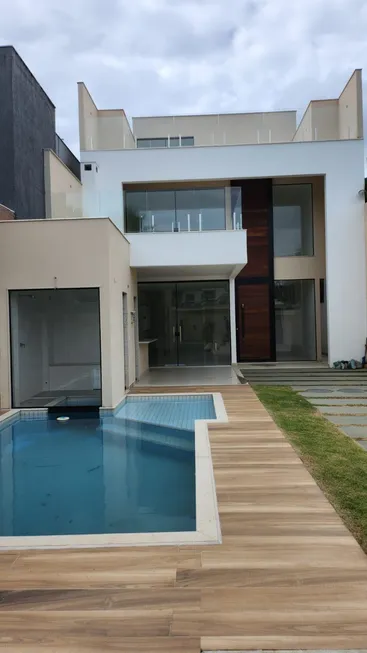 Foto 1 de Casa com 4 Quartos para venda ou aluguel, 350m² em Recreio Dos Bandeirantes, Rio de Janeiro