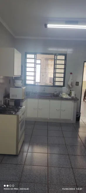 Foto 1 de Sobrado com 2 Quartos à venda, 300m² em Jardim Anhanguéra, Ribeirão Preto