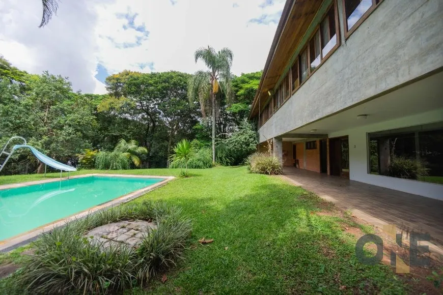 Foto 1 de Casa de Condomínio com 4 Quartos à venda, 430m² em Granja Viana, Carapicuíba