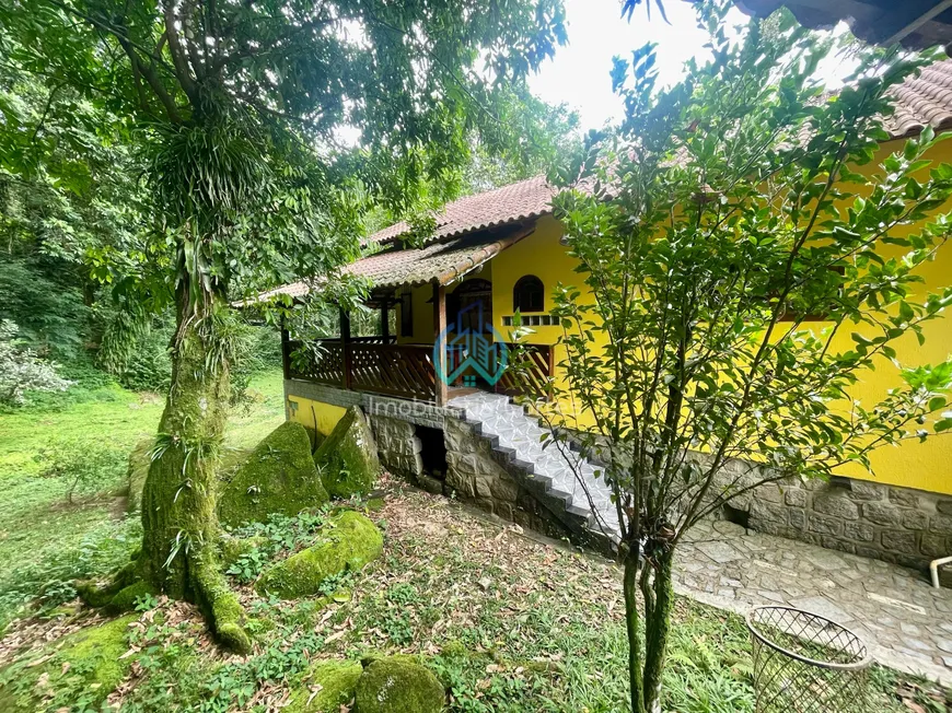 Foto 1 de Casa de Condomínio com 2 Quartos à venda, 100m² em Limoeiro, Guapimirim