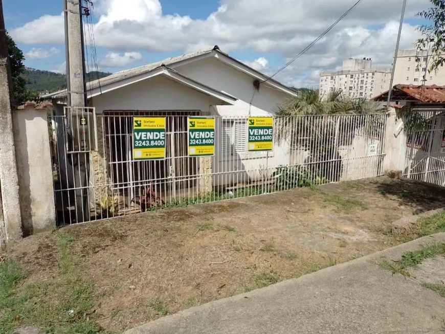 Foto 1 de Casa com 3 Quartos à venda, 120m² em Cavalhada, Porto Alegre