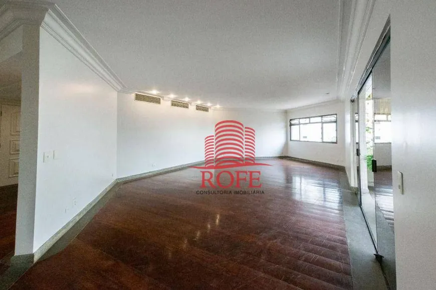 Foto 1 de Apartamento com 4 Quartos para venda ou aluguel, 420m² em Moema, São Paulo