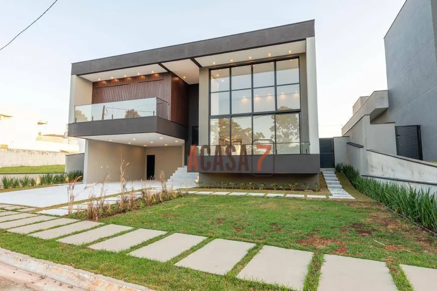 Foto 1 de Casa de Condomínio com 4 Quartos à venda, 340m² em Centro, Aracoiaba da Serra