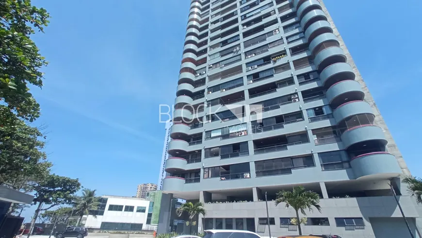 Foto 1 de Apartamento com 1 Quarto à venda, 65m² em Barra da Tijuca, Rio de Janeiro