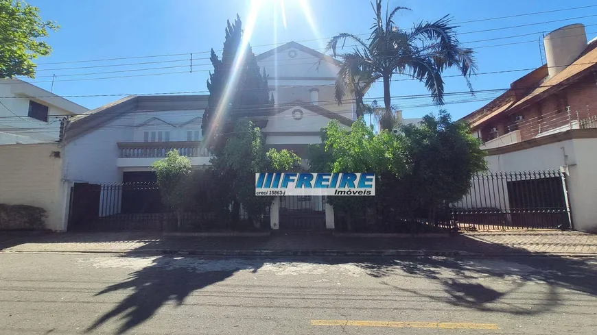 Foto 1 de Casa com 7 Quartos para venda ou aluguel, 747m² em Jardim São Caetano, São Caetano do Sul