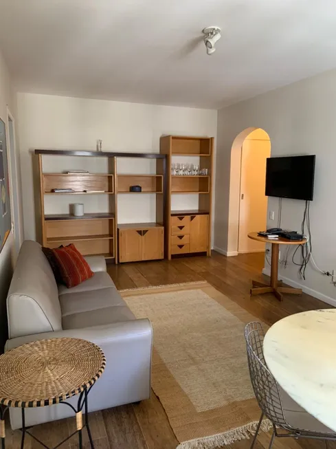 Foto 1 de Flat com 2 Quartos para alugar, 80m² em Jardim Paulista, São Paulo