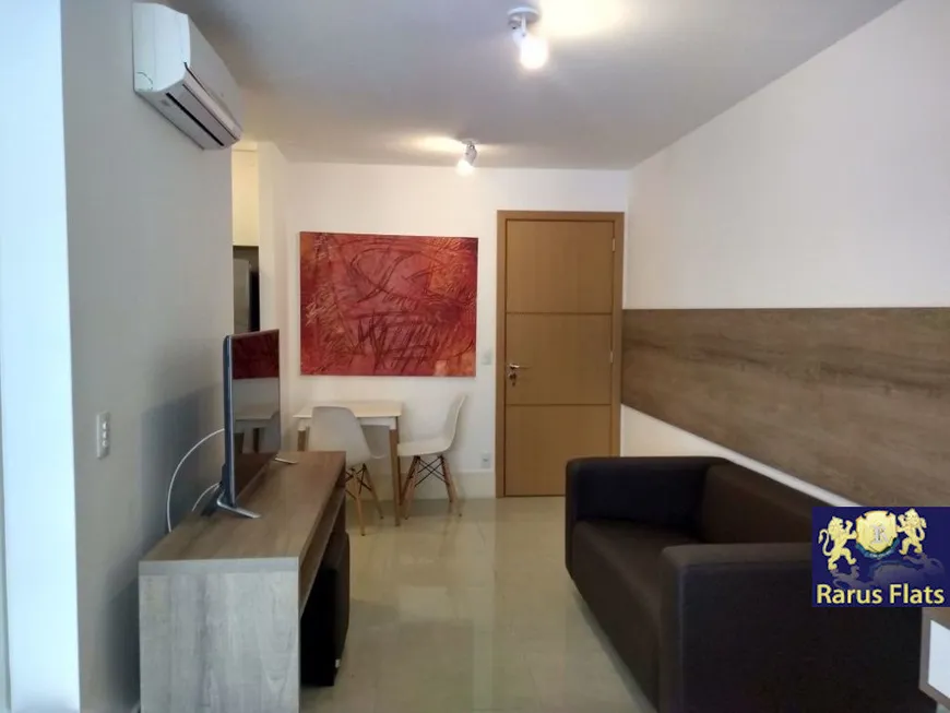 Foto 1 de Flat com 1 Quarto à venda, 38m² em Vila Olímpia, São Paulo