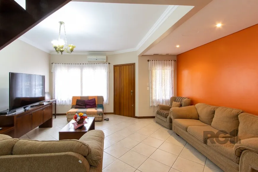 Foto 1 de Casa com 3 Quartos à venda, 149m² em Ipanema, Porto Alegre