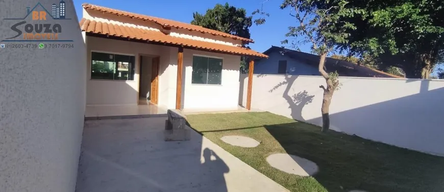 Foto 1 de Casa com 2 Quartos à venda, 74m² em São José de Imbassai, Maricá