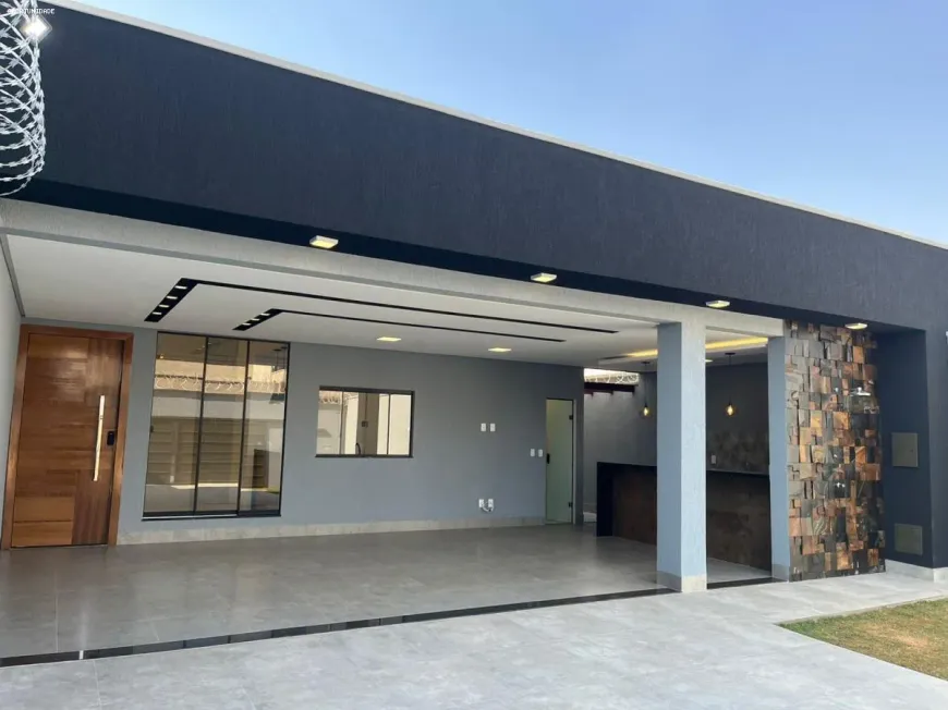 Foto 1 de Casa com 3 Quartos à venda, 300m² em Três Marias , Goiânia