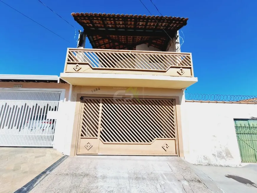 Foto 1 de Casa com 2 Quartos para alugar, 90m² em Vila Boa Vista 1, São Carlos