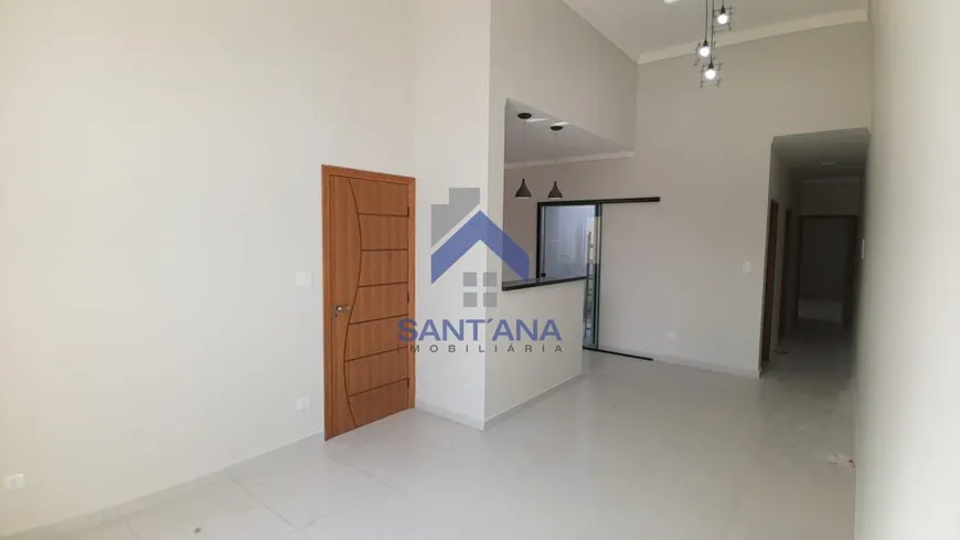 Foto 1 de Casa com 2 Quartos à venda, 65m² em Jardim Hipica Pinheiro, Taubaté