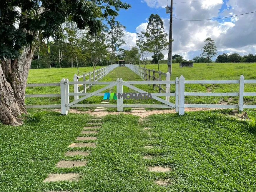 Foto 1 de Fazenda/Sítio com 3 Quartos à venda, 50000m² em Zona Rural, Itutinga