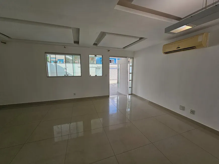 Foto 1 de Casa com 3 Quartos à venda, 80m² em Stella Maris, Salvador