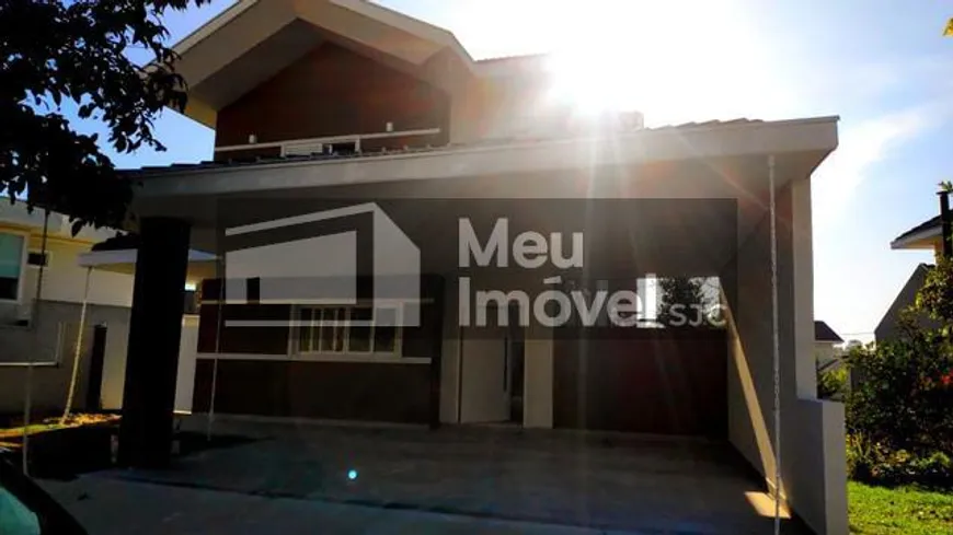 Foto 1 de Casa de Condomínio com 4 Quartos à venda, 290m² em Urbanova, São José dos Campos