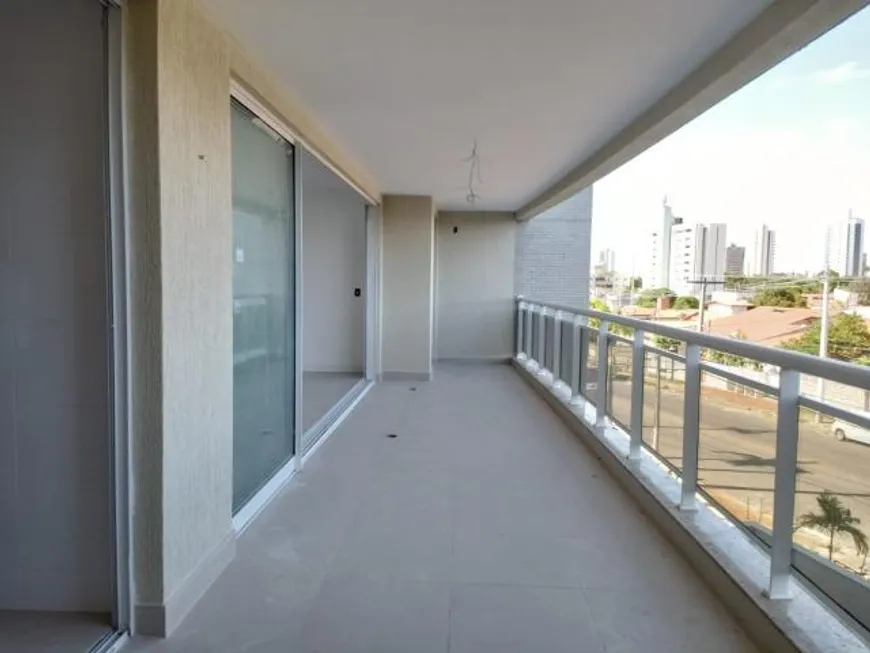 Foto 1 de Apartamento com 4 Quartos à venda, 170m² em Lagoa Nova, Natal
