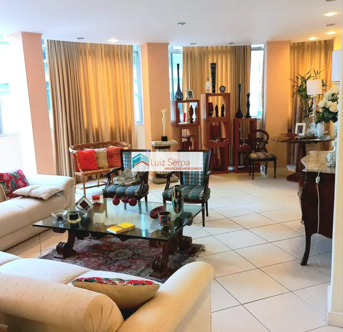 Foto 1 de Apartamento com 3 Quartos para venda ou aluguel, 247m² em Copacabana, Rio de Janeiro