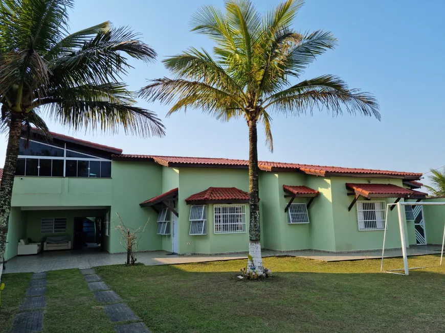 Foto 1 de Casa com 2 Quartos à venda, 350m² em Balneário Araçá, Ilha Comprida
