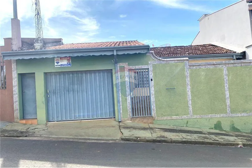 Foto 1 de Casa com 2 Quartos à venda, 250m² em Cubatao, Itapira