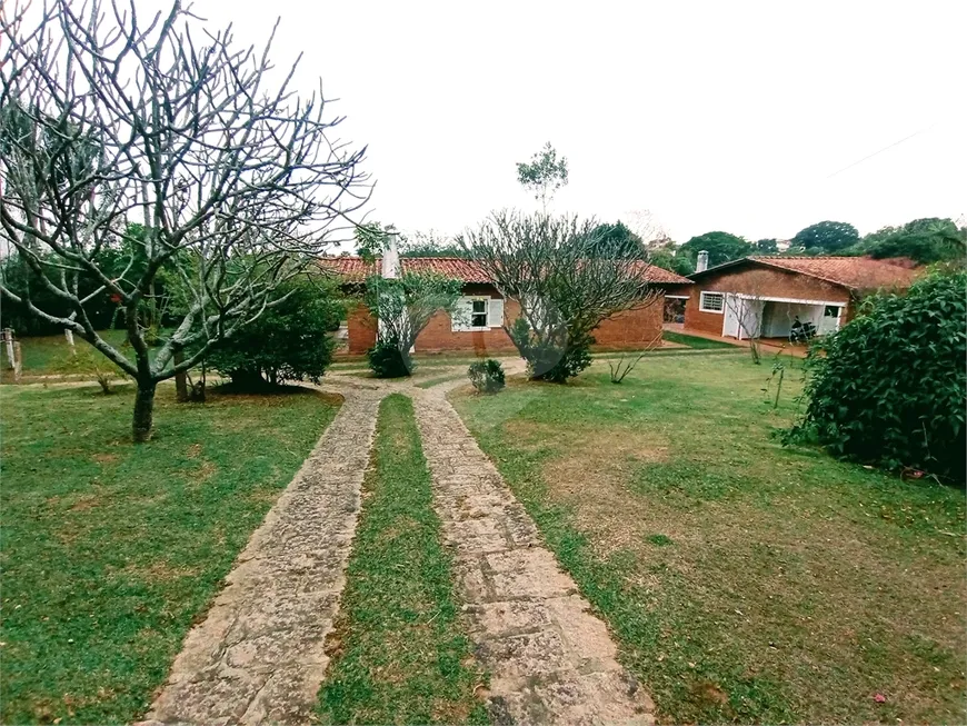 Foto 1 de Fazenda/Sítio com 3 Quartos à venda, 400m² em Country Club, Valinhos