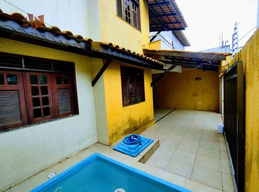 Foto 1 de Casa com 4 Quartos à venda, 165m² em Amadeu Furtado, Fortaleza