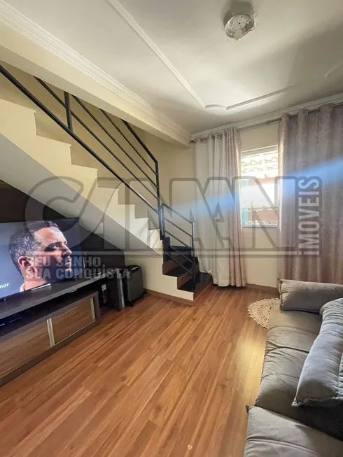 Foto 1 de Casa com 2 Quartos à venda, 110m² em Canaa 1 Secao, Ibirite