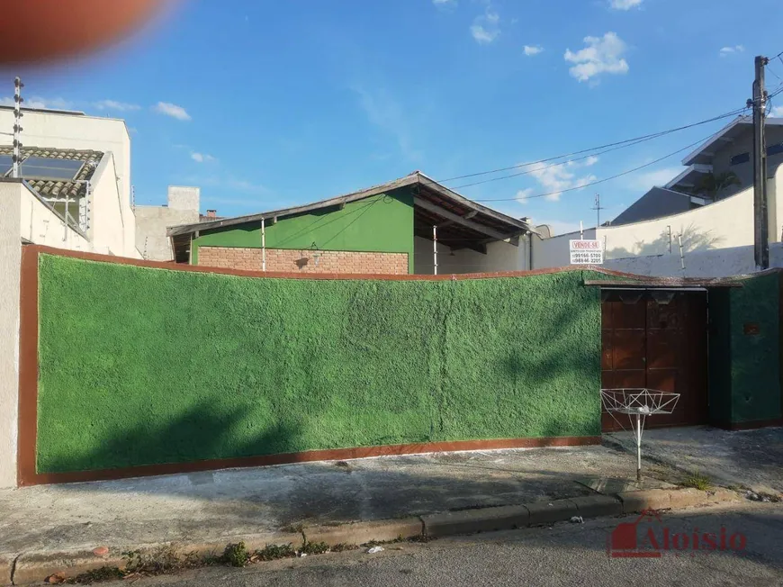 Foto 1 de Casa com 3 Quartos à venda, 350m² em Chácara do Visconde, Taubaté