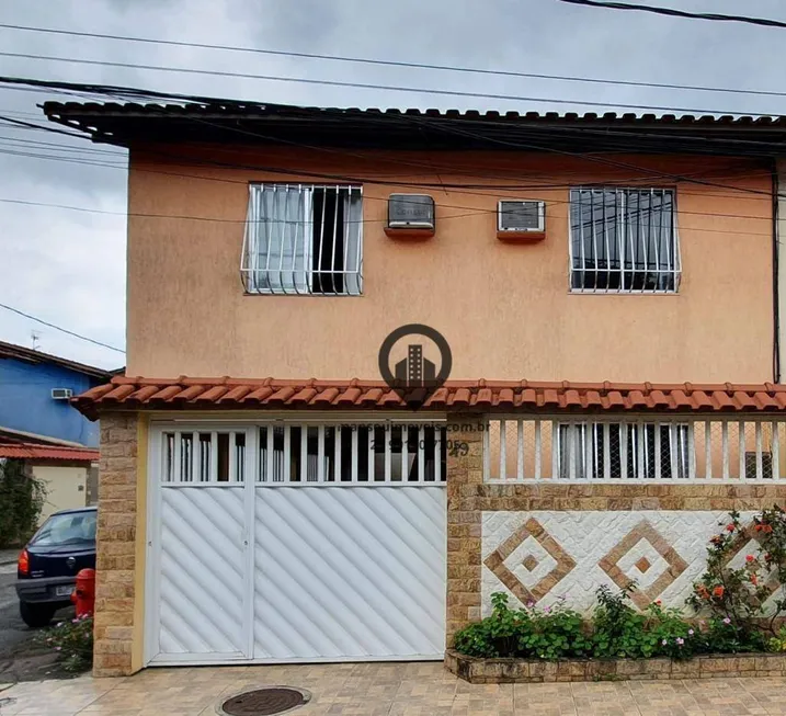 Foto 1 de Casa com 4 Quartos à venda, 130m² em Campo Grande, Rio de Janeiro