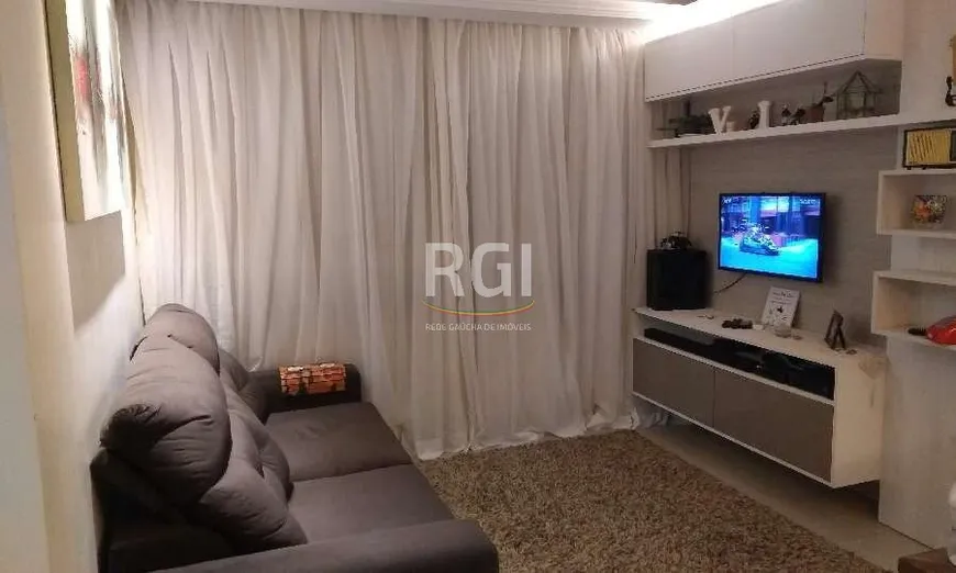 Foto 1 de Apartamento com 2 Quartos à venda, 47m² em Jardim Leopoldina, Porto Alegre