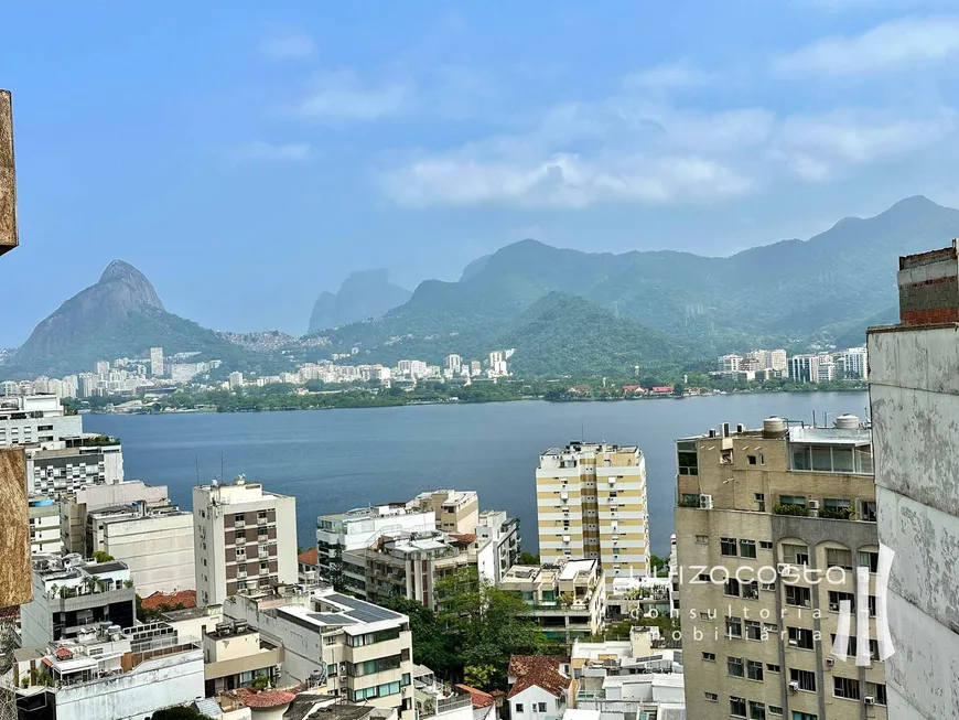 Foto 1 de Apartamento com 4 Quartos à venda, 205m² em Lagoa, Rio de Janeiro