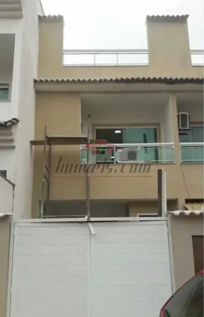 Foto 1 de Casa de Condomínio com 3 Quartos à venda, 130m² em Vargem Grande, Rio de Janeiro