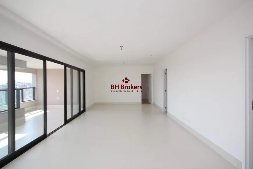 Foto 1 de Apartamento com 4 Quartos à venda, 173m² em Santo Antônio, Belo Horizonte