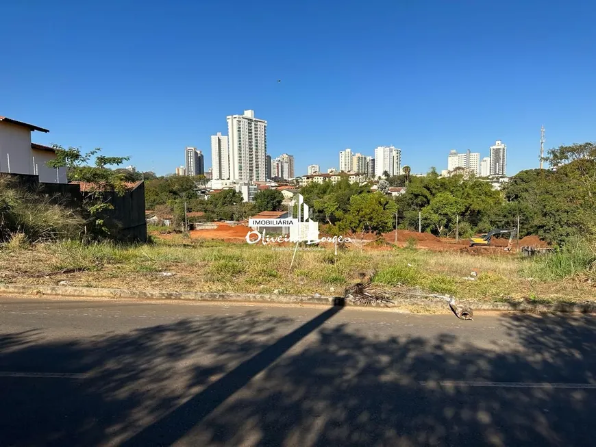 Foto 1 de Lote/Terreno à venda, 420m² em Anápolis City, Anápolis