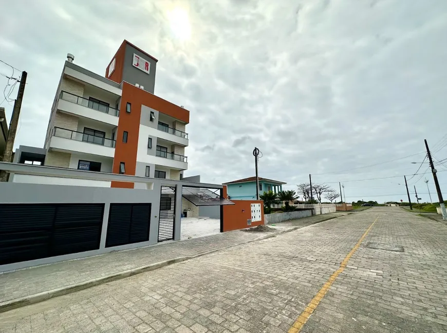 Foto 1 de Apartamento com 2 Quartos à venda, 57m² em Meia Praia, Navegantes