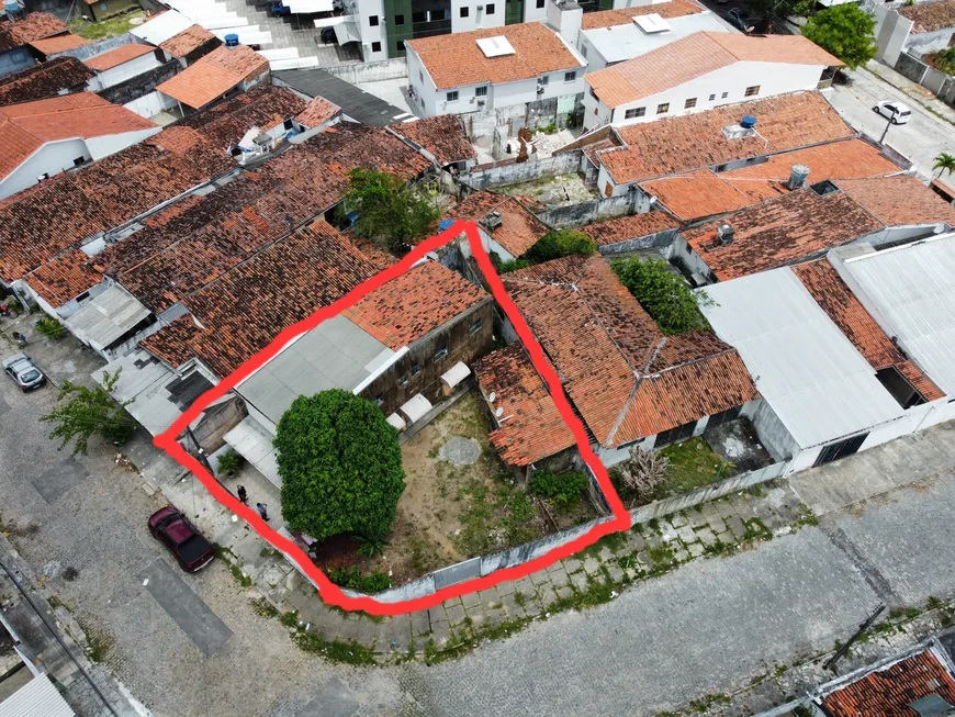 Foto 1 de Casa com 7 Quartos à venda, 220m² em Jaguaribe, João Pessoa