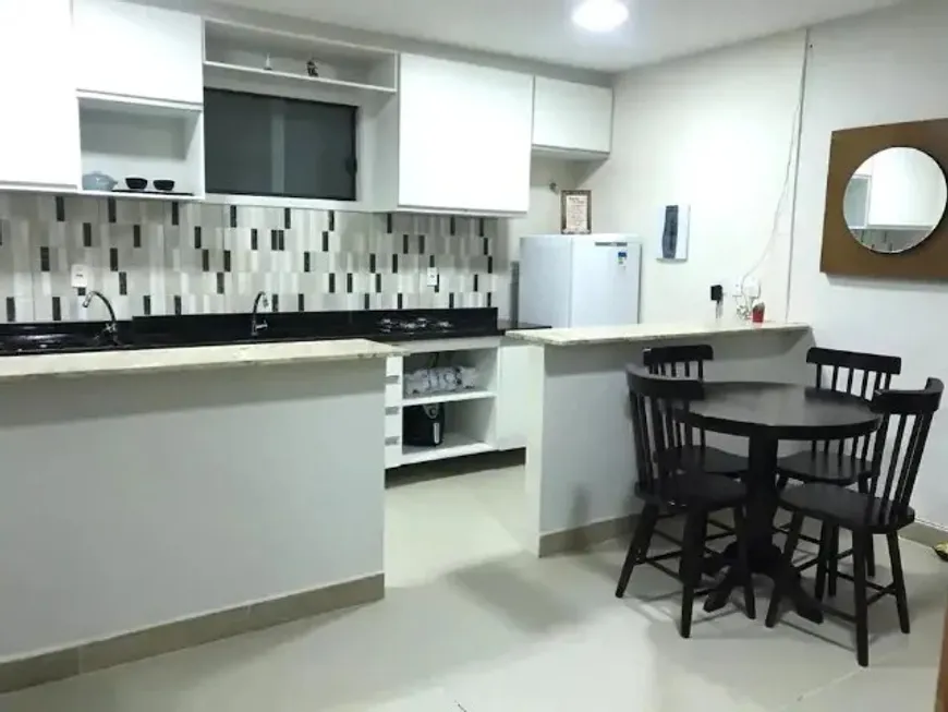 Foto 1 de Apartamento com 1 Quarto à venda, 40m² em Pituaçu, Salvador