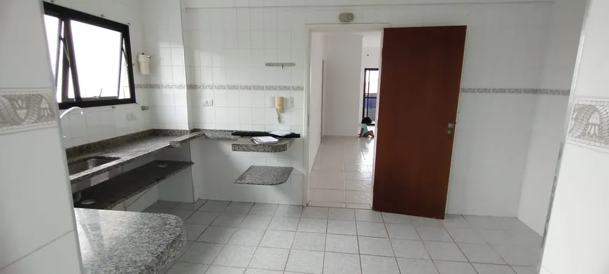 Foto 1 de Apartamento com 2 Quartos para alugar, 80m² em Centro, Mongaguá