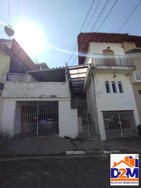 Foto 1 de Sobrado com 3 Quartos à venda, 138m² em Bela Vista, Osasco