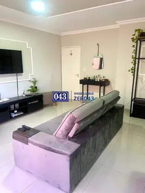 Foto 1 de Apartamento com 3 Quartos à venda, 139m² em Champagnat, Londrina