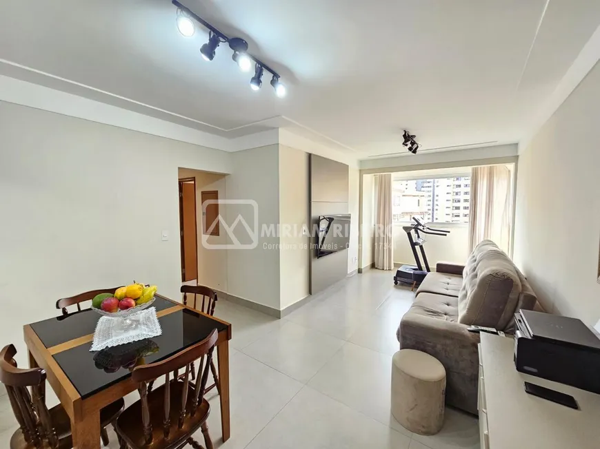 Foto 1 de Apartamento com 3 Quartos à venda, 84m² em Centro, Londrina